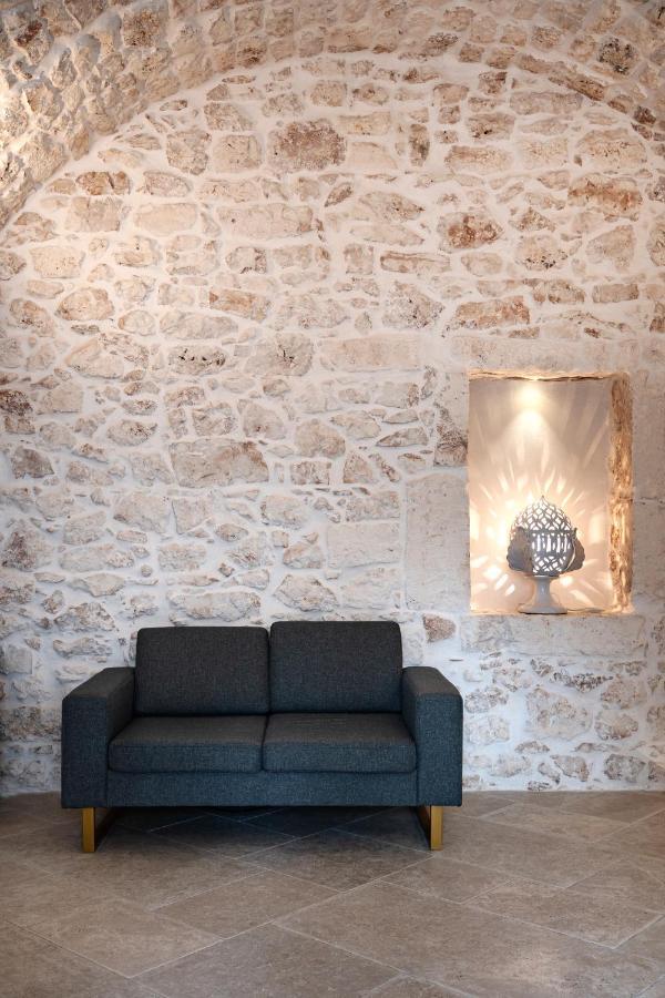 White Room Ostuni Bagian luar foto